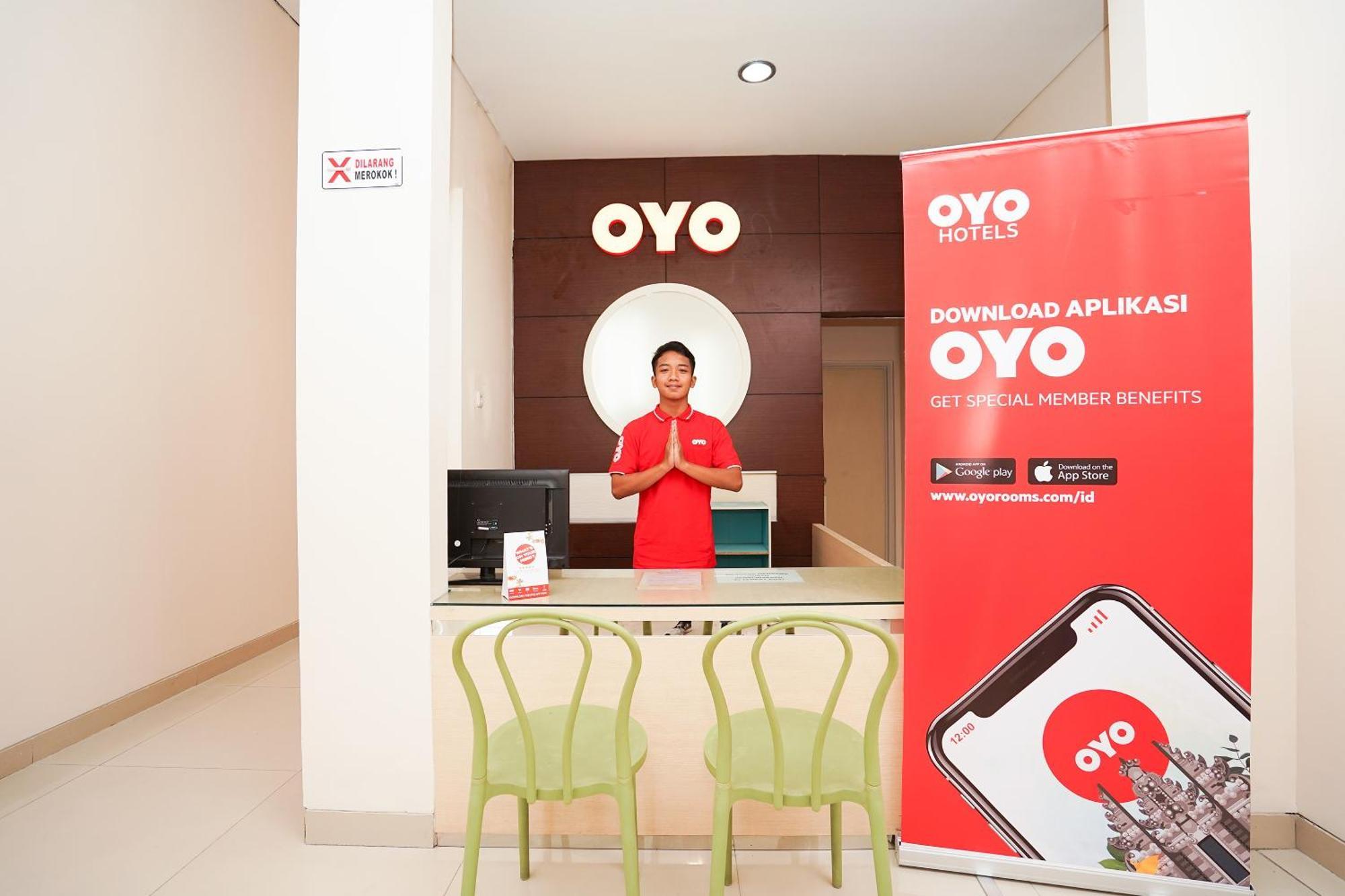 Oyo 782 Menjangan Residence At Citraland 1 Surabaja Exteriér fotografie