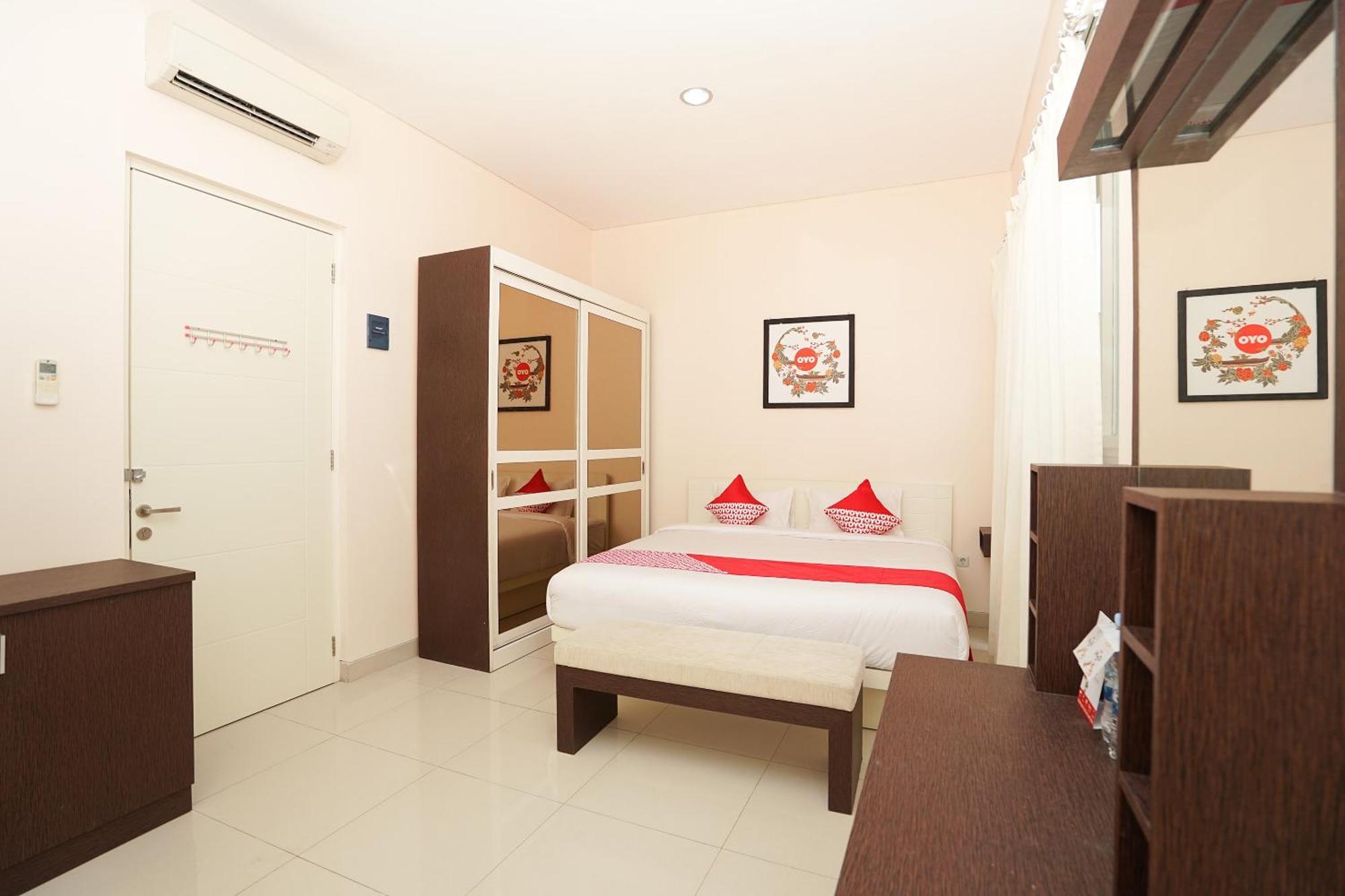 Oyo 782 Menjangan Residence At Citraland 1 Surabaja Exteriér fotografie